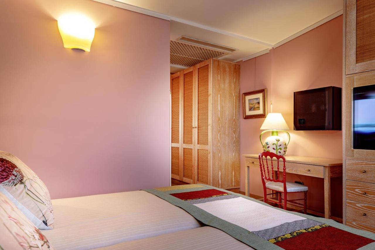 Hotel Stella Maris Villasimius Esterno foto