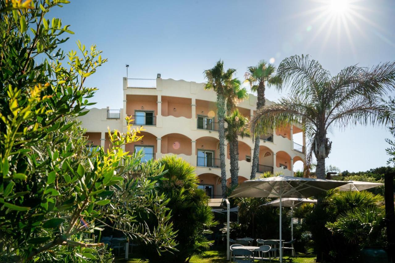 Hotel Stella Maris Villasimius Esterno foto