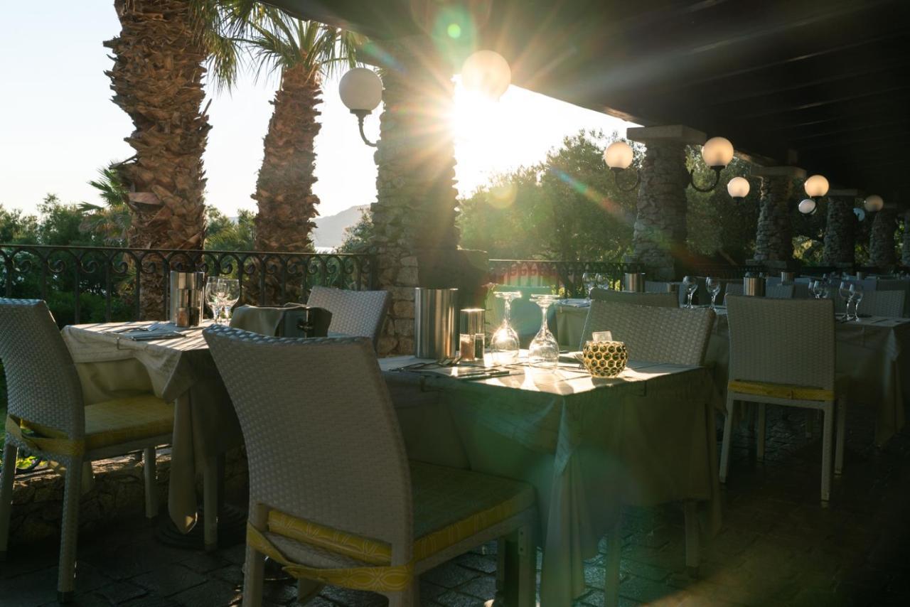 Hotel Stella Maris Villasimius Esterno foto